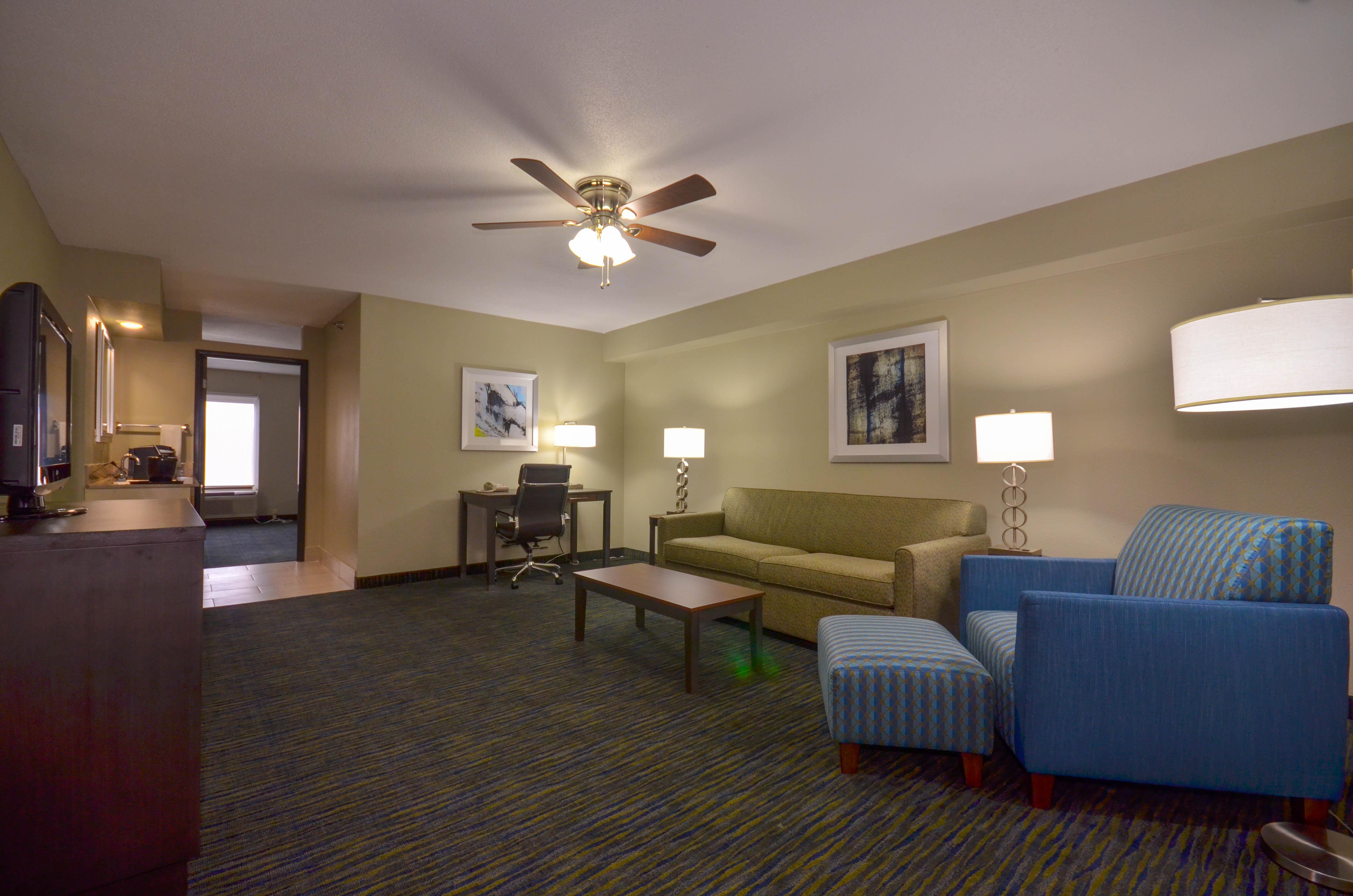 Holiday Inn Express & Suites Fayetteville University Of Arkansas Area By Ihg Extérieur photo